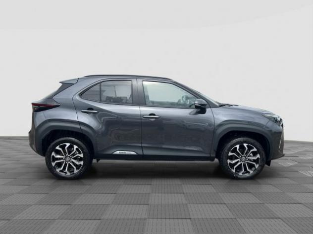 TOYOTA Yaris Cross Yaris Cross 1.5 Hybrid 130 CV 5p. E-CVT Trend rif. 23828831 - Foto 6
