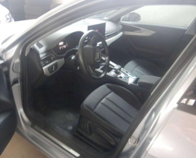 Audi A4 30 2.0 TDI MHEV Business S tronic 136 CV - Foto 5