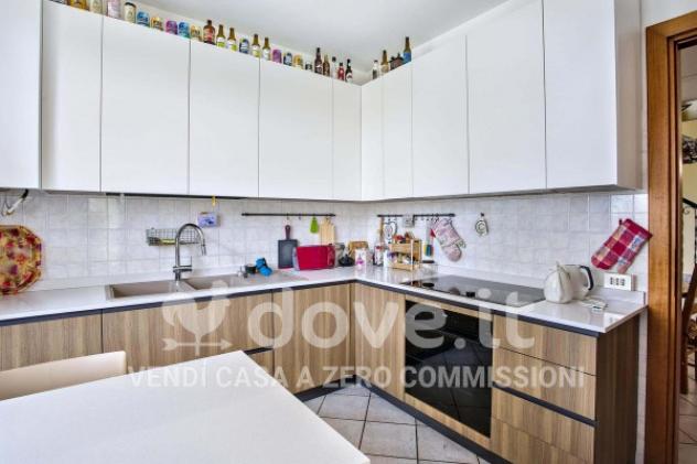 Villa di 150 m² con 4 locali e box auto in vendita a Besozzo - Foto 16