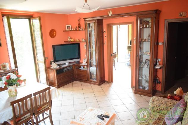 VILLA A SCHIERA di 3 vani e di 173 mq (CAVENAGO DI BRIANZA) rif. IGC VILLA 250 CAVENAGO - Foto 2