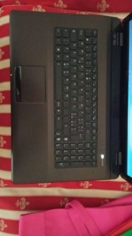 Asus K72F (17 pollici) - Foto 3