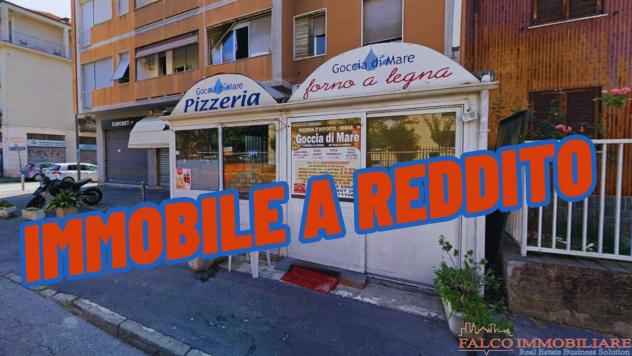 MILANO, VIA F.LLI ZOIA 220 - VENDESI MURI NEGOZIO A REDDITO 7,3% CON CANNA FUMARIA
