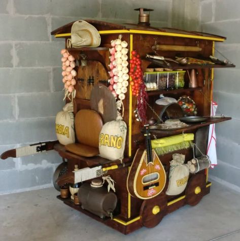 CARROZZONE IN LEGNO SCENOGRAFICO
