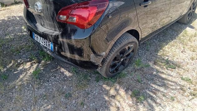 Opel Corsa 1.2 5 porte - Foto 2
