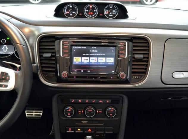 VOLKSWAGEN Maggiolino Cabrio 1.4 TSI DSG Karmann BMT Keyless-Navi rif. 24182914 - Foto 6