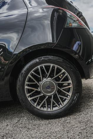 Lancia Ypsilon 1.0 FireFly 5 porte S&S Hybrid Gold - Foto 7