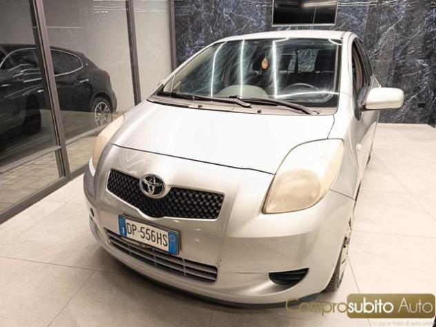 TOYOTA Yaris 1.0 5 porte rif. 24053742 - Foto 2