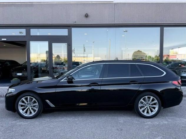 BMW 520 d 48V 190cv Touring Business rif. 23797936 - Foto 6