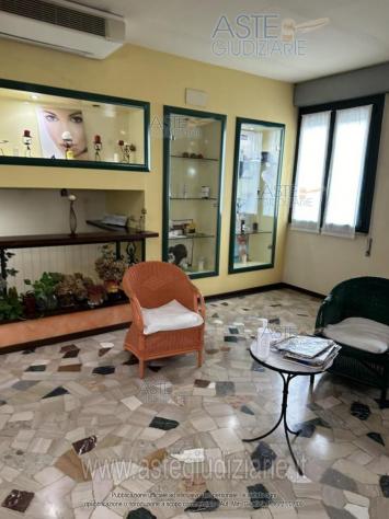 IMMOBILI-IMMOBILE COMMERCIALE-Viale Rinascita, 95, 46028 Sermide MN, Italia - Foto 3