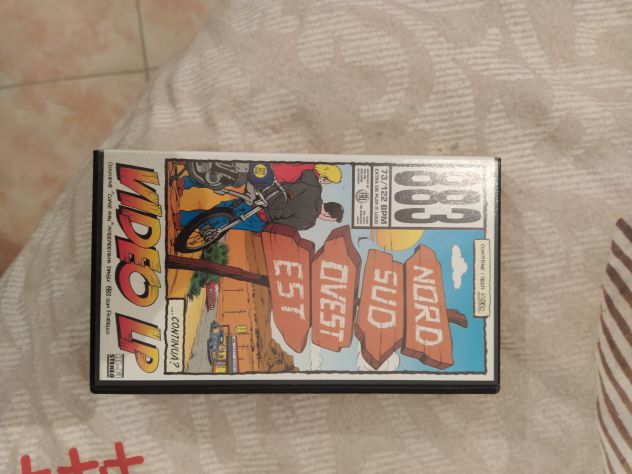 R68 - CASSETTA VHS - VIDEO LP. - 883.