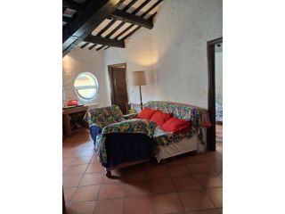 Rimini centro A pochi m. Università. Solo x studenti/esse  Camere / appartamento