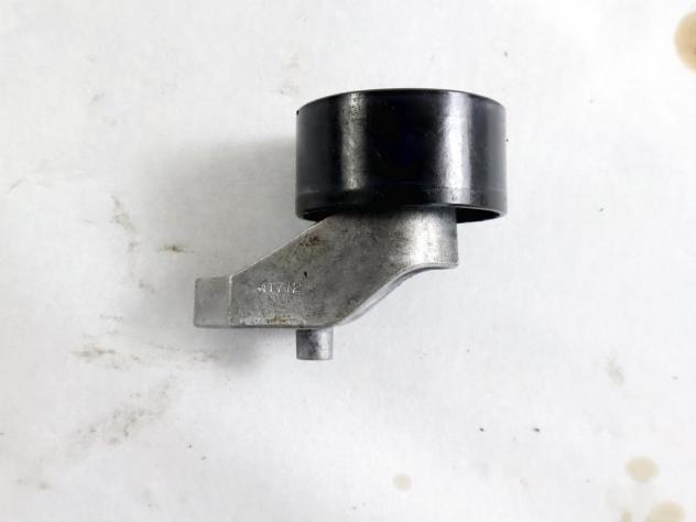 05C109244 SUPPORTO PULEGGIA TENDICINGHIA VOLKSWAGEN T-ROC 1.0 B 81KW 6M 5P (2023) RICAMBIO USATO - Foto 5