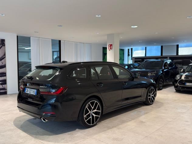 BMW Serie 3 320d 48V xDrive Touring MHEV auto Adap. Cruise 19” - Foto 7