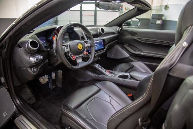 Ferrari Portofino - Foto 9