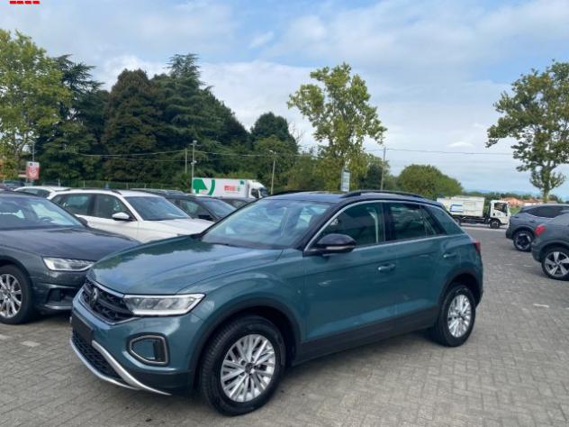 VOLKSWAGEN T-Roc 2.0 TDI SCR 150 CV DSG Life rif. 24095935 - Foto 2