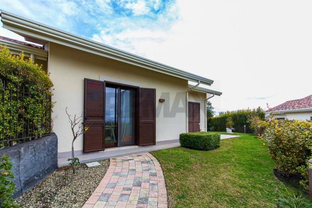 casa indipendente in vendita a Pedara