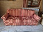 Vendo divano nuovo