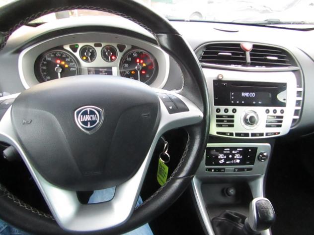 Lancia Delta 1.4 T-Jet 120 CV Oro - Foto 10