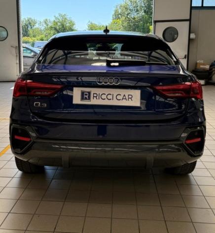 AUDI Q3 35 TDI quattro S tronic rif. 23887398 - Foto 6