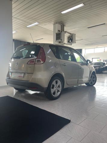 Renault Scenic X-Mod 1.9 dCi 130CV Luxe - Foto 4