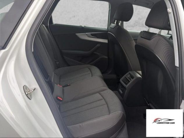 AUDI A4 Avant 30TDI 136 CV S-TRONIC BUSINESS NAVI PDC rif. 22597062 - Foto 9