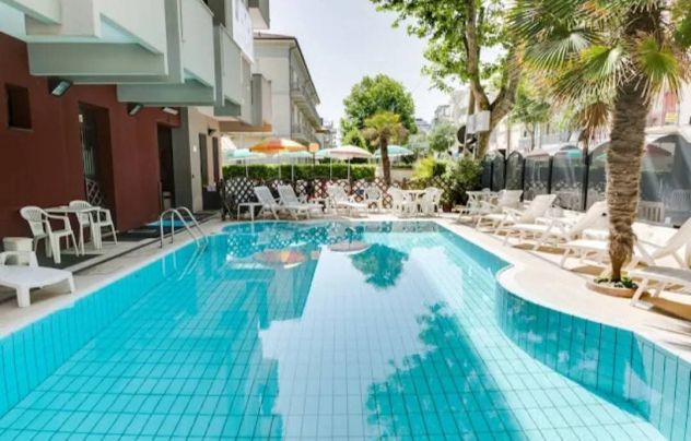RIMINI vendo Hotel 44 camere sulla spiaggia - Foto 7