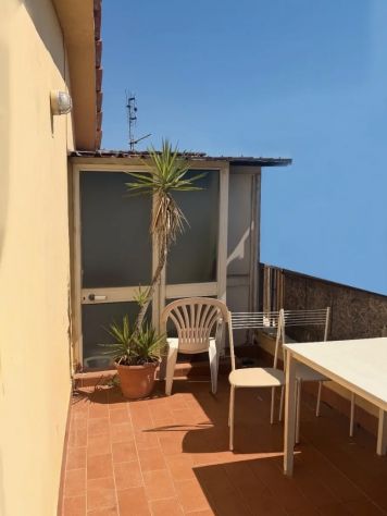 MONTE MARIO BILOCALE ARREDATO CON TERRAZZO - Foto 7