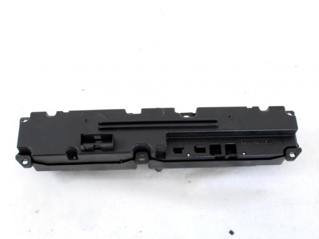 2038203710 GRUPPO DI COMANDO QUATTRO FRECCE MERCEDES CLASSE C C200 W203 2.0 B 120KW AUT 4P (2000) RICAMBIO USATO CON INTERRUTTORE ESP OFF, CHIUSURA AP - Foto 4