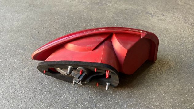 Fanale posteriore DX originale Alfa Romeo 147 (46556347) - Foto 4