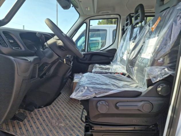 IVECO DAILY 35C16 EU6 NUOVO DOPPIA CAB CASSONE da 3,50 rif. 24010300 - Foto 9