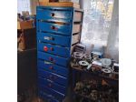 Cassettiera per arredamento industrial.