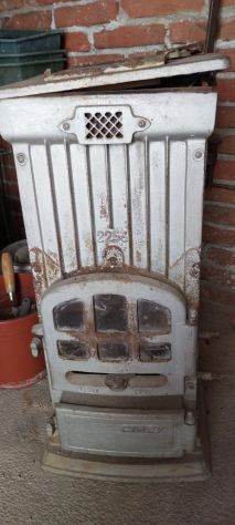 stufa carbone antiquariato ghisa legno