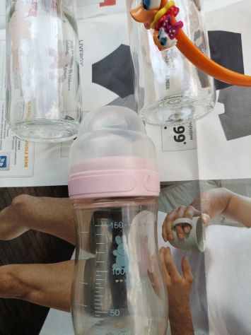 Crema viso-corpo, biberon e cerchietto per bambini - Foto 4