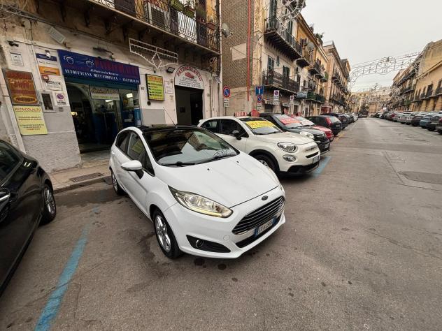 Ford Fiesta 1.5 TDCi 75CV 5 porte Titanium FINANZIABILE - Foto 2