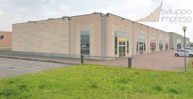 CAPANNONE A SCHIERA IN AFFITTO A ORNAGO - Foto 4