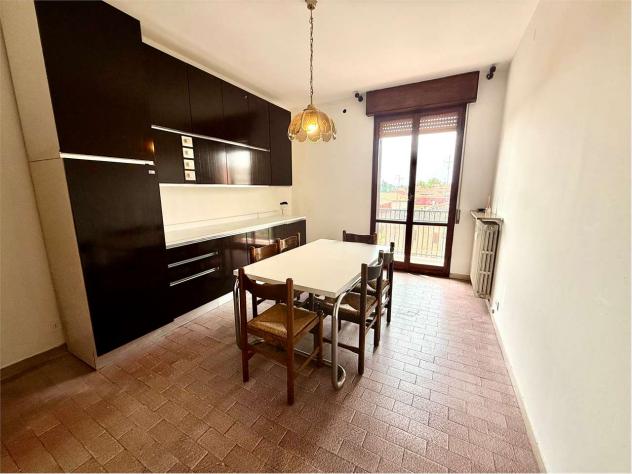 VA0326 - MODENA MUSICISTI – QUADRILOCALE CON 3 CAMERE, 2 BALCONI, CANTINA E GARAGE - Foto 7